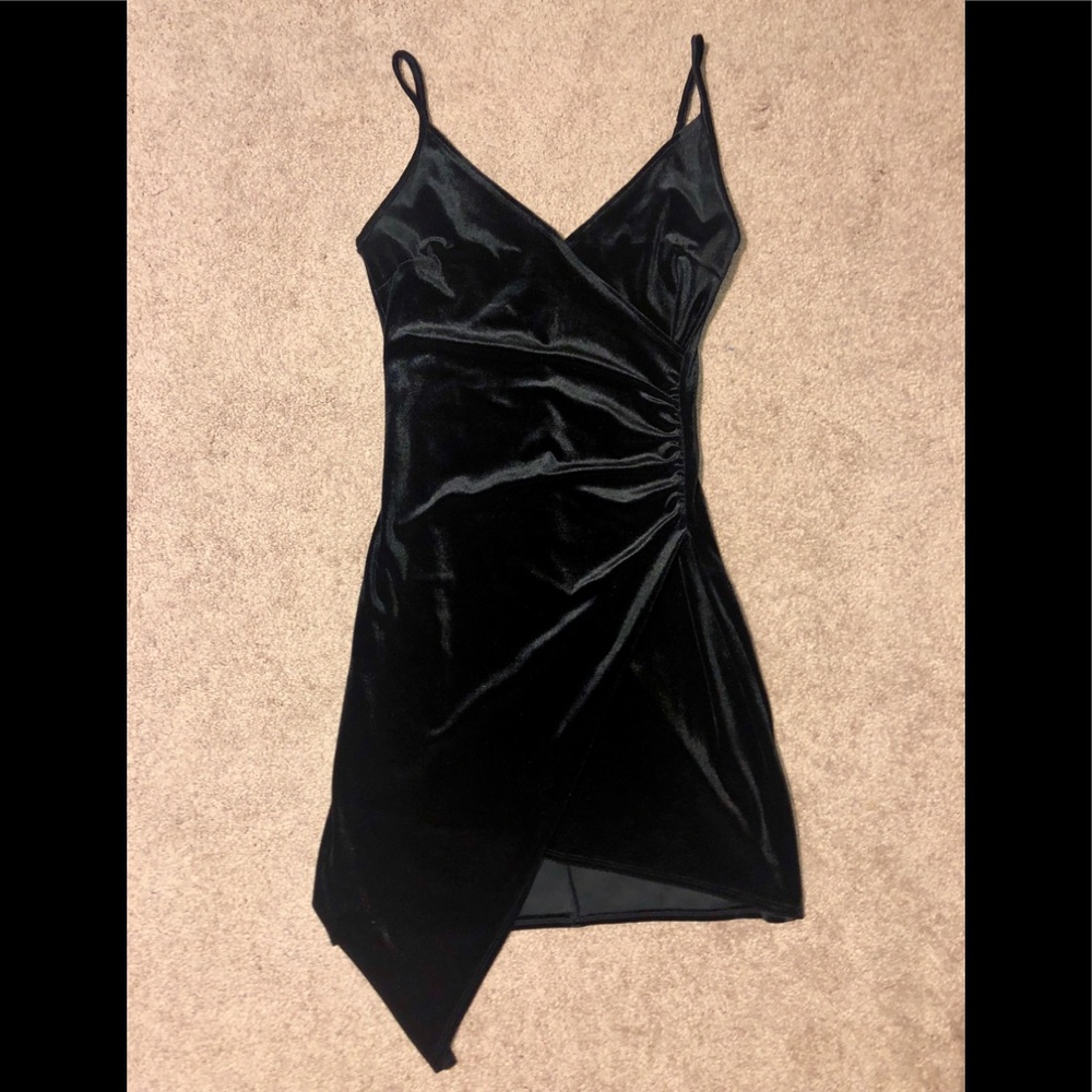 š„SOLDš„ FOREVER21 | black dress - Picture 1 of 1
